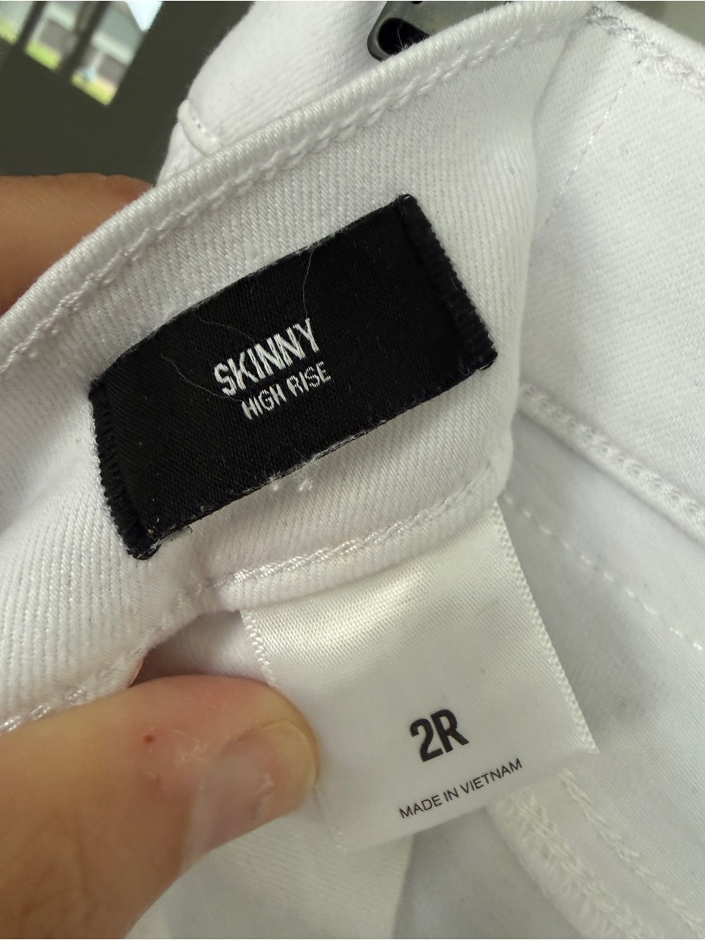 NWT Express Women's White High-Rise Skinny Jeans - Picture 7 of 8
